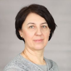 Назарова Елена