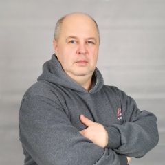 Николаев Виктор